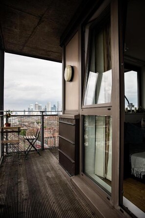 Property grounds - Shadwell Apartments Atomic London View (London)