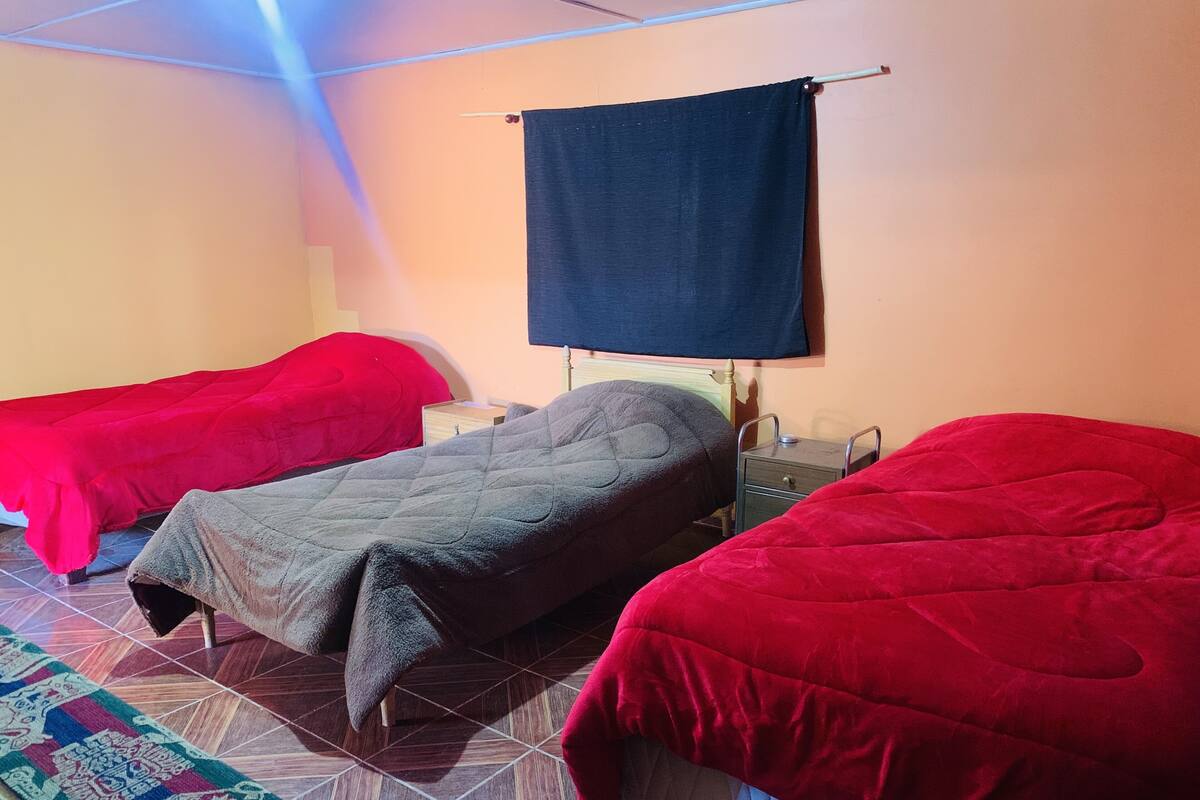 Down duvets, free WiFi, bed sheets