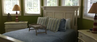 Sheepscot Harbour Studio #308