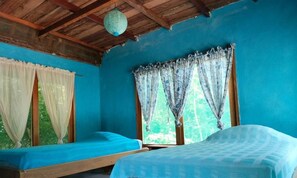 Economy Shared Dormitory | 1 bilik tidur, dihias secara berasingan 