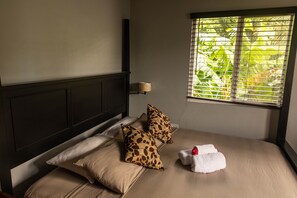 Apartament de luxe, 2 dormitoris | 2 dormitoris, planxa i posts de planxar, wifi gratuïta i roba de llit 
