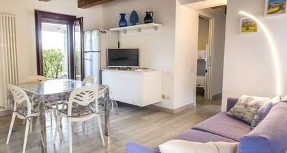 S294 - Sirolo, wonderful three-room apartment with terrace and sea view