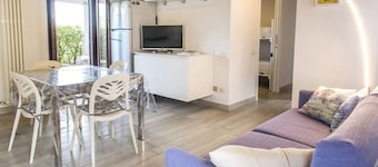 S294 - Sirolo, wonderful three-room apartment with terrace and sea view