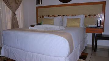 Exclusive Double Room | Minibar, desk, laptop workspace, blackout curtains