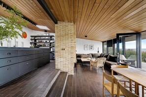 Interior - Architect designed holiday home with sea view (Gudhjem)