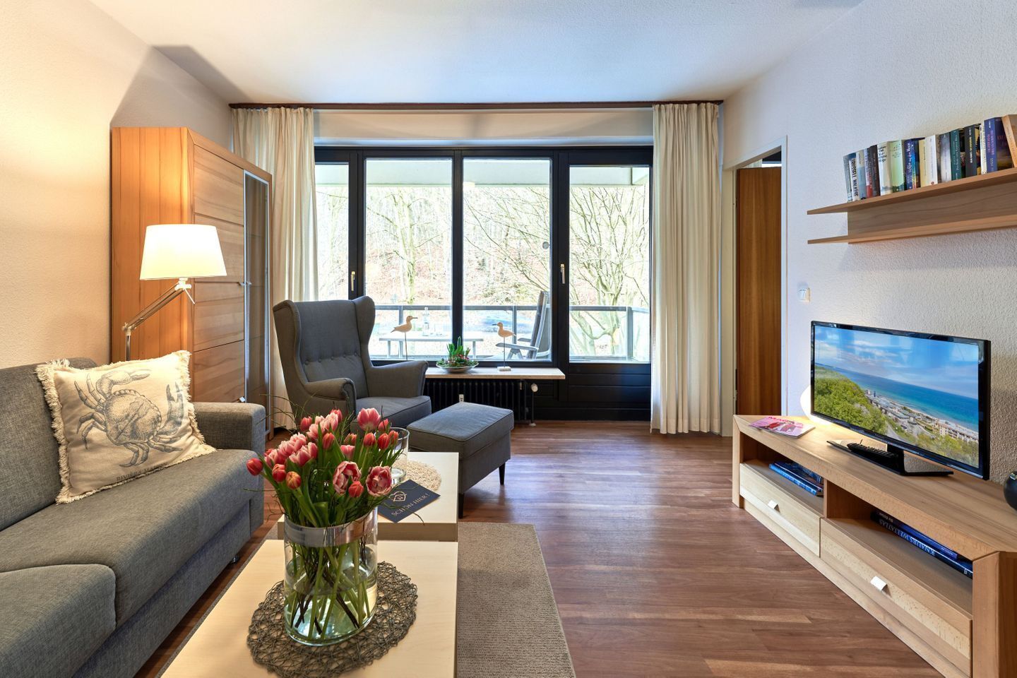 Fernseher, Stereoanlage