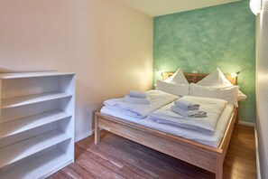 2 Schlafzimmer, Bügeleisen/Bügelbrett, WLAN, Bettwäsche