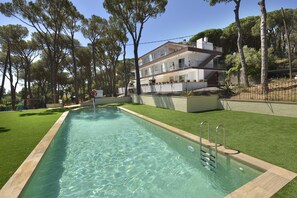 Pool - Mas Vermey nº 1 - Apartment with shared swimming pool - Calella de Palafrugell (Calella de Palafrugell)
