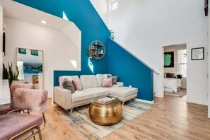 2 camere, una scrivania, ferro/asse da stiro, Wi-Fi