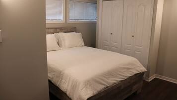 3 dormitorios, escritorio, tabla de planchar con plancha y wifi gratis