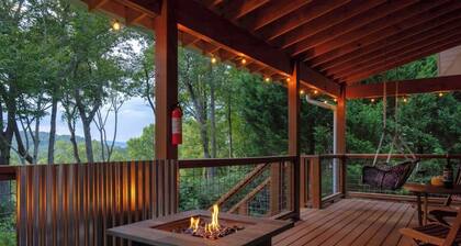 Clean, Comfortable Holiday Season Home | King Beds