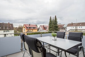 Ulkoruokailutilat