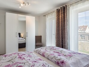 1 bedroom, free WiFi, bed sheets