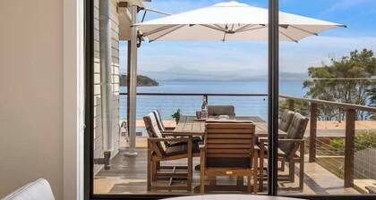 The Alonnah' Beach House - Main House & Unit