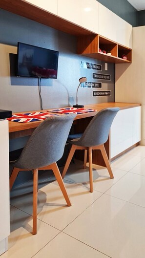 Interior - London themed in Princeton Residences (Quezon City)