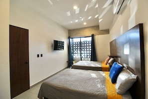 2 bedrooms, desk, iron/ironing board, free WiFi