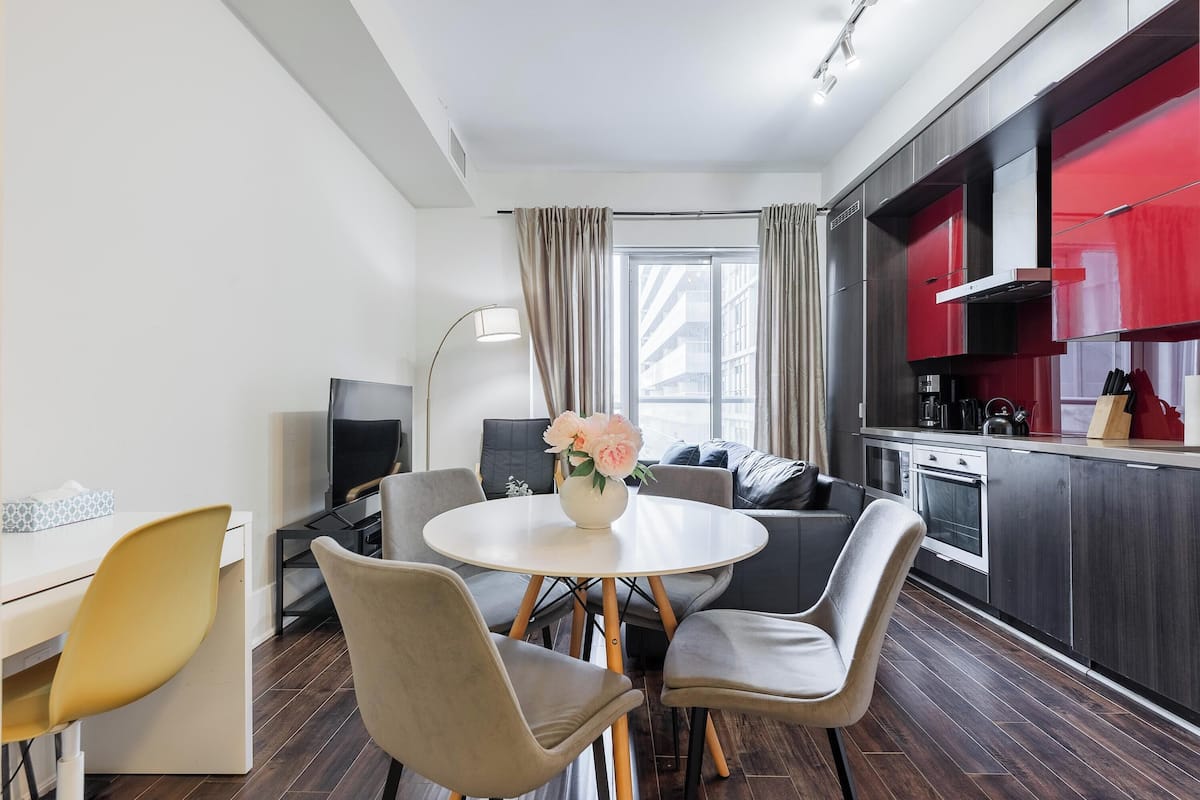 55-Zoll-Flachbildfernseher mit Digitalempfang, Fernseher