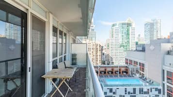 Business Apartment, 1 Double Bed | Balcony view