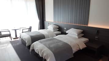 Standard Room | In-room safe, blackout curtains, free WiFi
