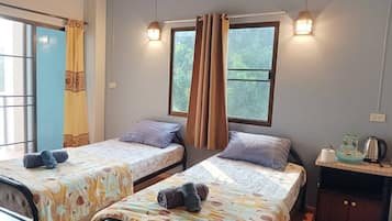 Chambre avec lits jumeaux | Wi-Fi gratuit, draps fournis