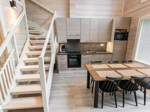 Fridge, microwave, dishwasher, cookware/dishes/utensils - Villa galdu b by Interhome (Kittilä)