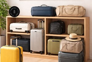 Unclassified image, 3 of 23, button