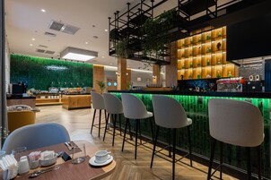 Μπαρ (στο κατάλυμα)