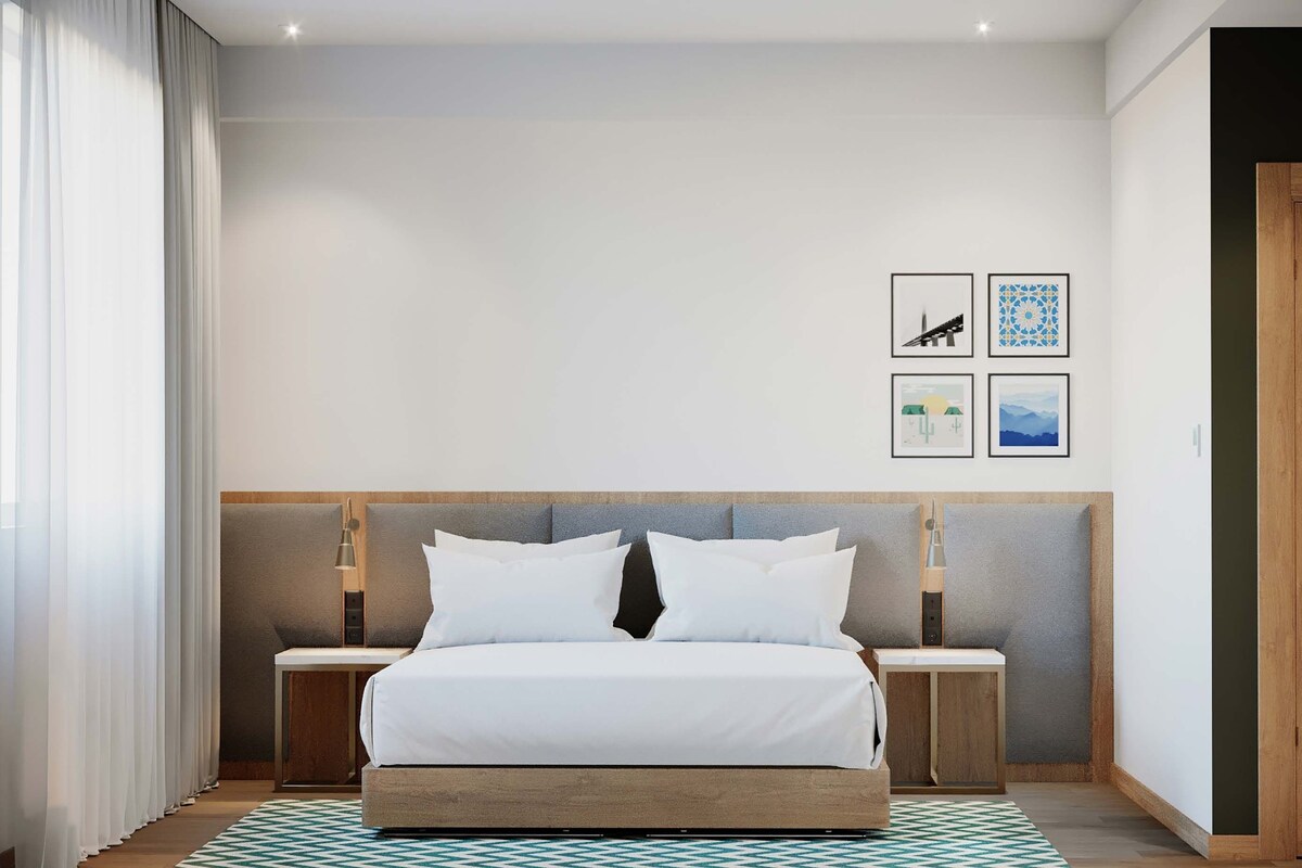 Hypo-allergenic bedding, down duvets, Tempur-Pedic beds, free minibar