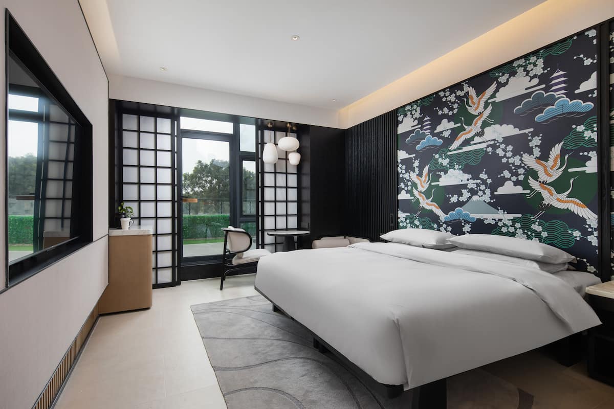 Signature kamer, 1 twee- of 2 eenpersoonsbedden | 1 slaapkamer, individueel gedecoreerd, individueel gemeubileerd