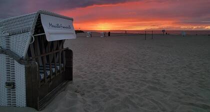 Central family apartment with parking and pets allowed