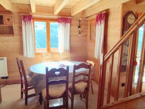 Dining - Luxury chalet in Isola 2000, near slopes, 6 beds, Wi-Fi included (Isola 2000)