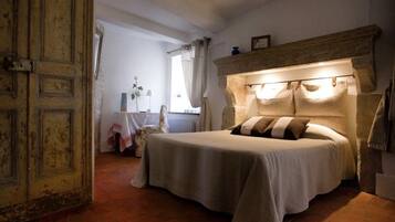 11 habitaciones, wifi y ropa de cama