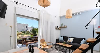 YalaRent Valley view complex In Merhavia with Private heated Pool