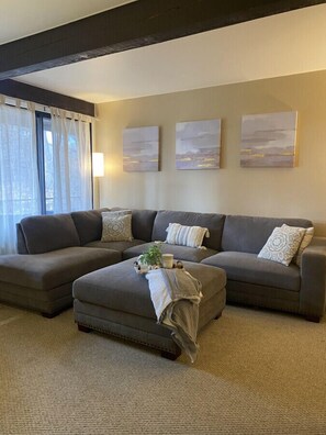 Smart TV, DVD player