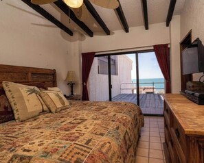 4 bedrooms, free WiFi, bed sheets - Casa Lopaz: Spacious 4-Bedroom Rental.  Perfect for Families! (San Felípe)