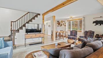 Smart TV, table football, ping pong