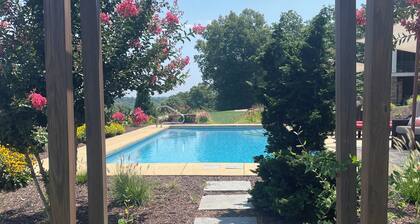 Barn Studio in country setting but close to town