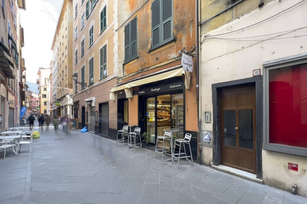 Mazzini 12, Rapallo