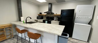 2 bedroom Budget Suite. Open floor plan