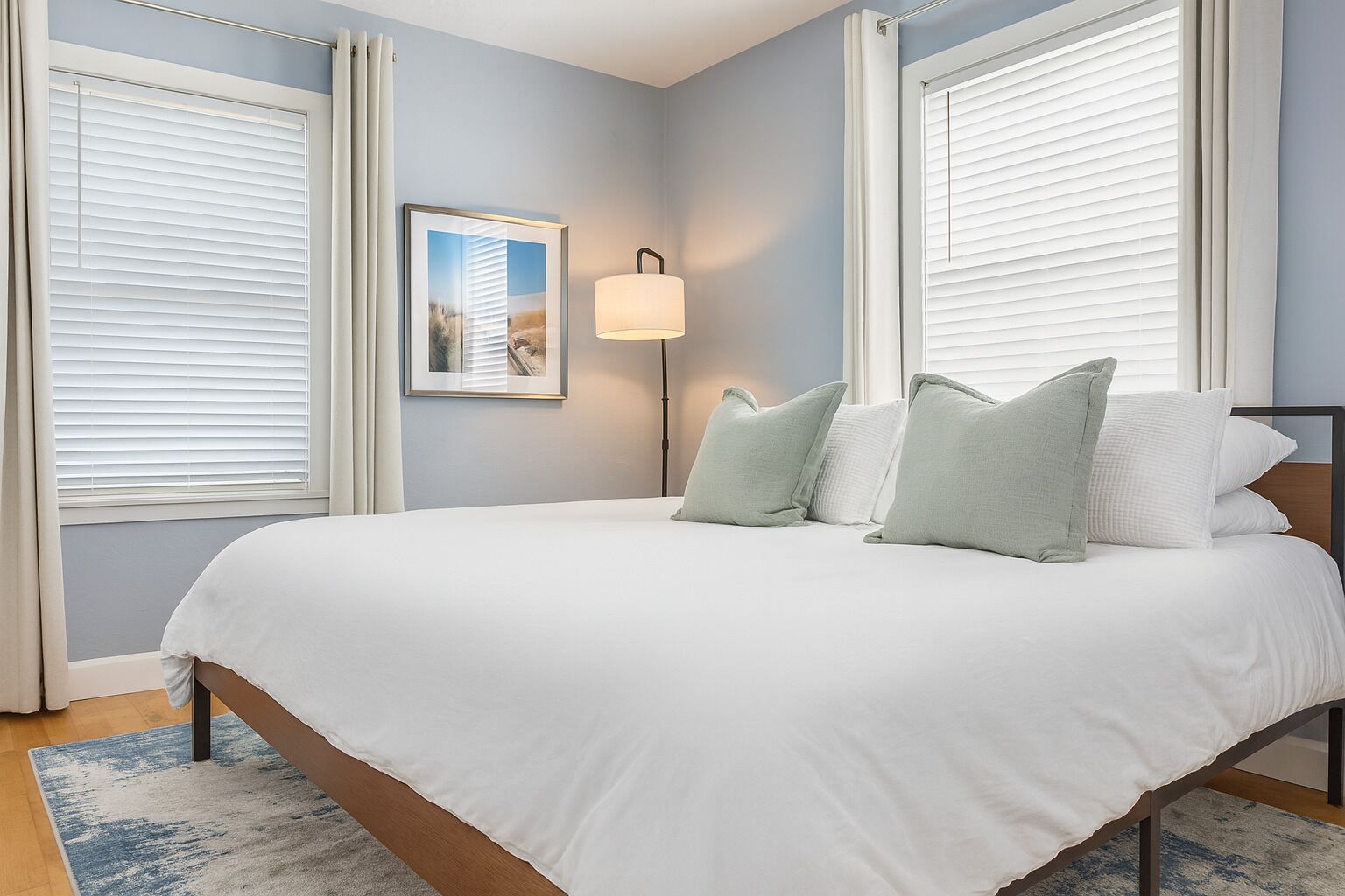 2 chambres, fer et planche à repasser, Wi-Fi gratuit, draps fournis