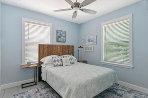 2 bedrooms, memory-foam beds, iron/ironing board, free WiFi