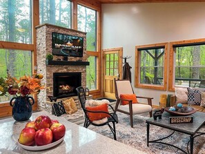 Interior - North GA Relaxing Chic Cabin w/ Resort Amenities (Ellijay)