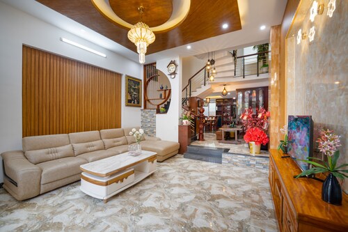 D&C House Luxury - Homestay Da Nang