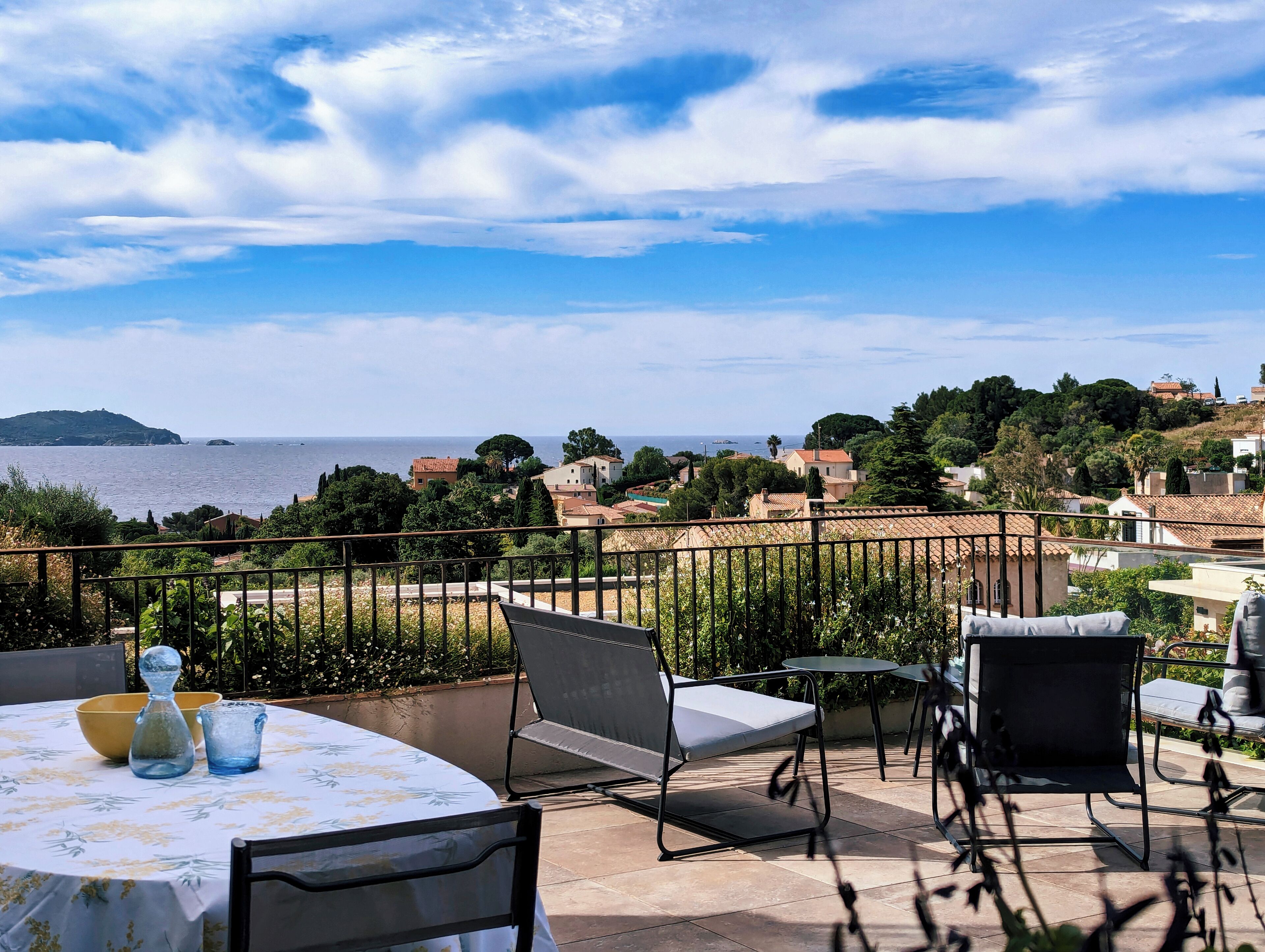 Coin salon sur la terrasse