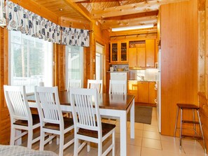 تناول الطعام