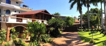 4 bedroom Spanish inspired guesthouse