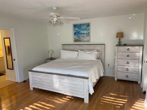 2 Schlafzimmer, Bügeleisen/Bügelbrett, kostenloses WLAN, Bettwäsche
