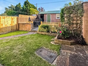 Property grounds - 3 bedroom accommodation in Temple Sowerby, near Penrith (Temple Sowerby, near Penrith)