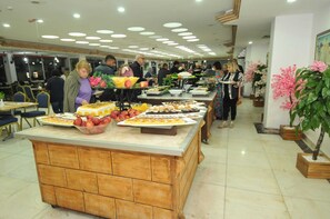 Breakfast area - Larina Thermal Resort & Spa (Denizli)