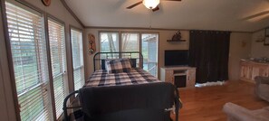 1 bedroom, WiFi